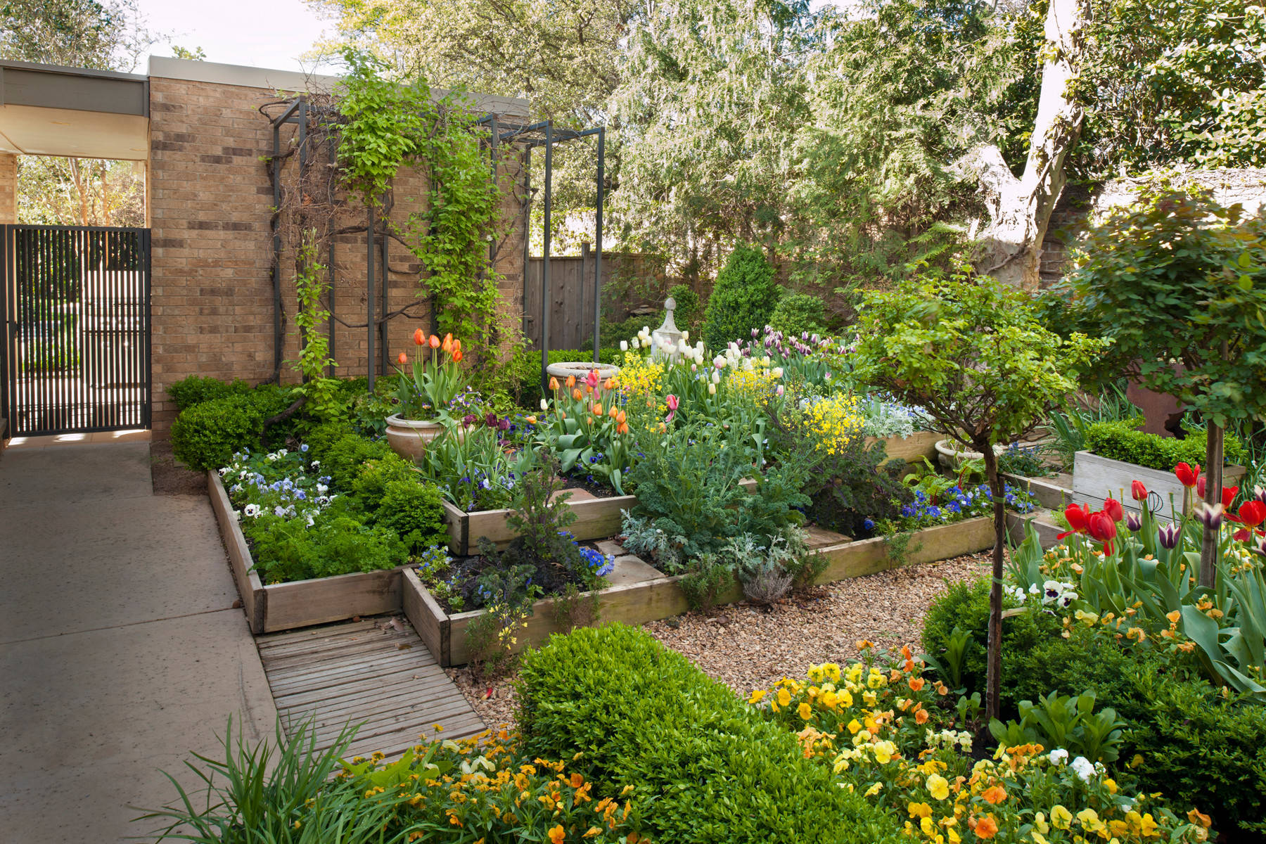 Serenity Villa Retreat Delhi - Best Landscape Service